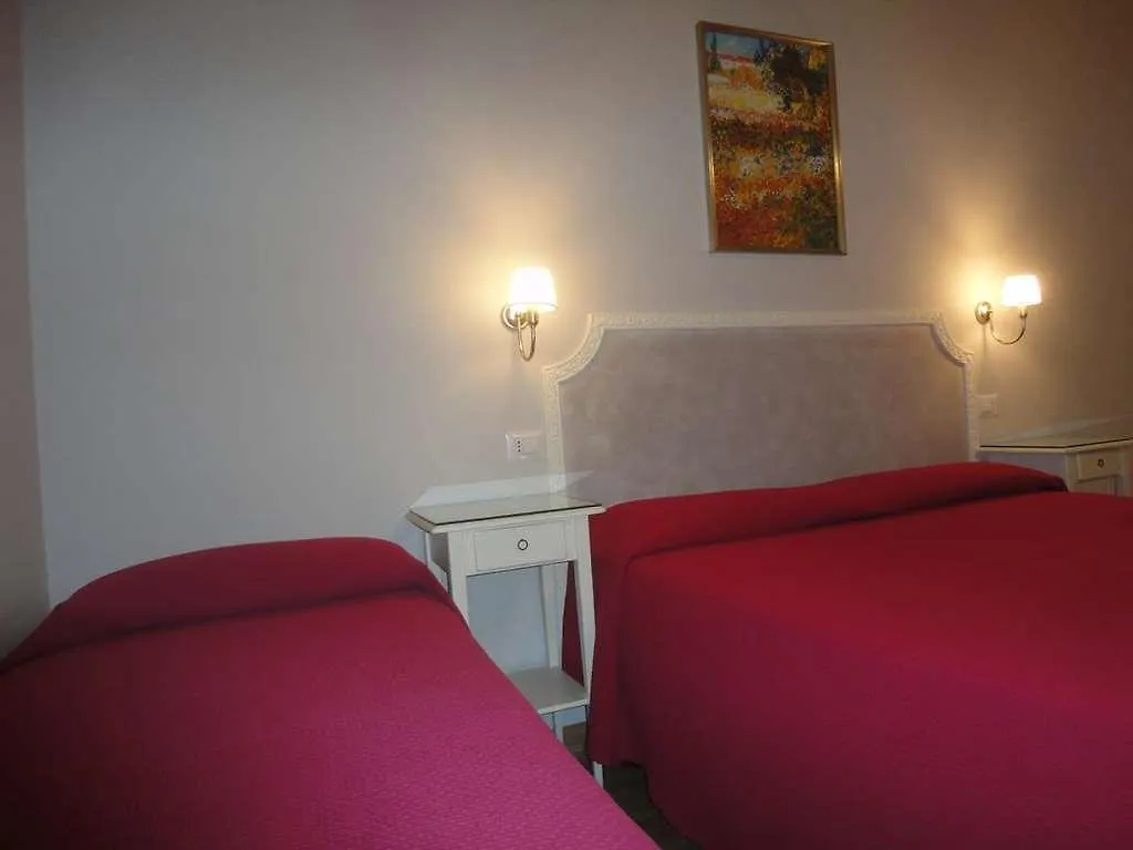 Hotel Delle Camelie Florence 2*,  Italy
